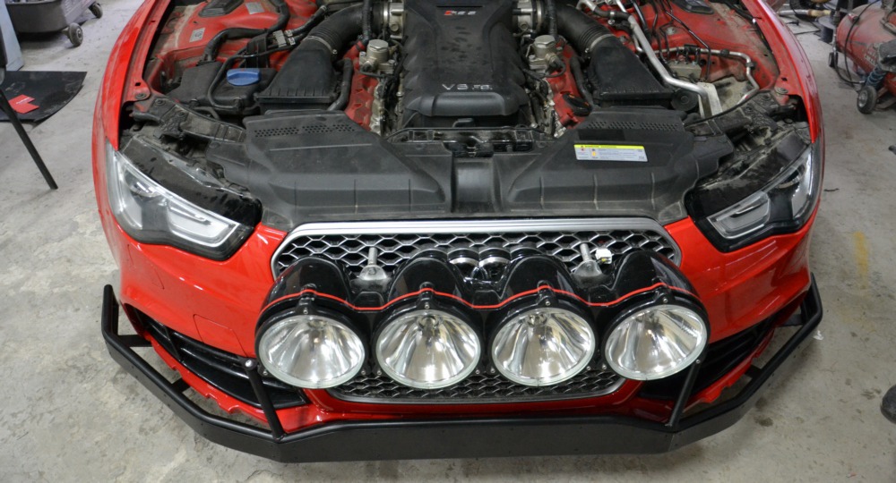 Audi RS5 с защитой кузова и агрегатов